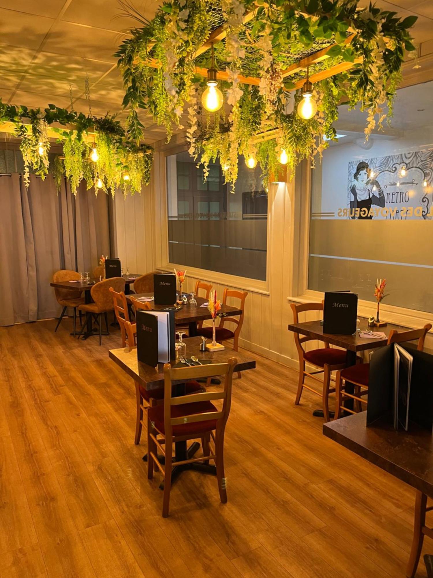 Logis Hotel Restaurant Des Voyageurs Saint-Paulien Exteriör bild