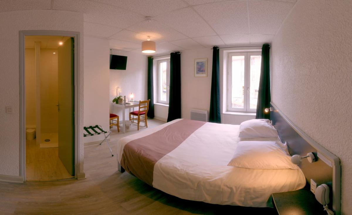 Logis Hotel Restaurant Des Voyageurs Saint-Paulien Exteriör bild